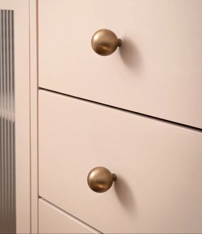 Antieke Messing Ronde Kastknop – Vintage Bronzen Greep voor Keuken & Meubels