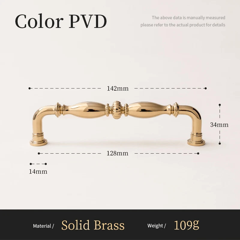 Massieve messing kastgreep in PVD goud, decoratief en klassiek, 142mm, hoogwaardige afwerking.
