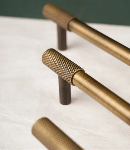 Massief Messing Cross Knurled T-Bar Greep – Bronze Meubel & Keukenkast