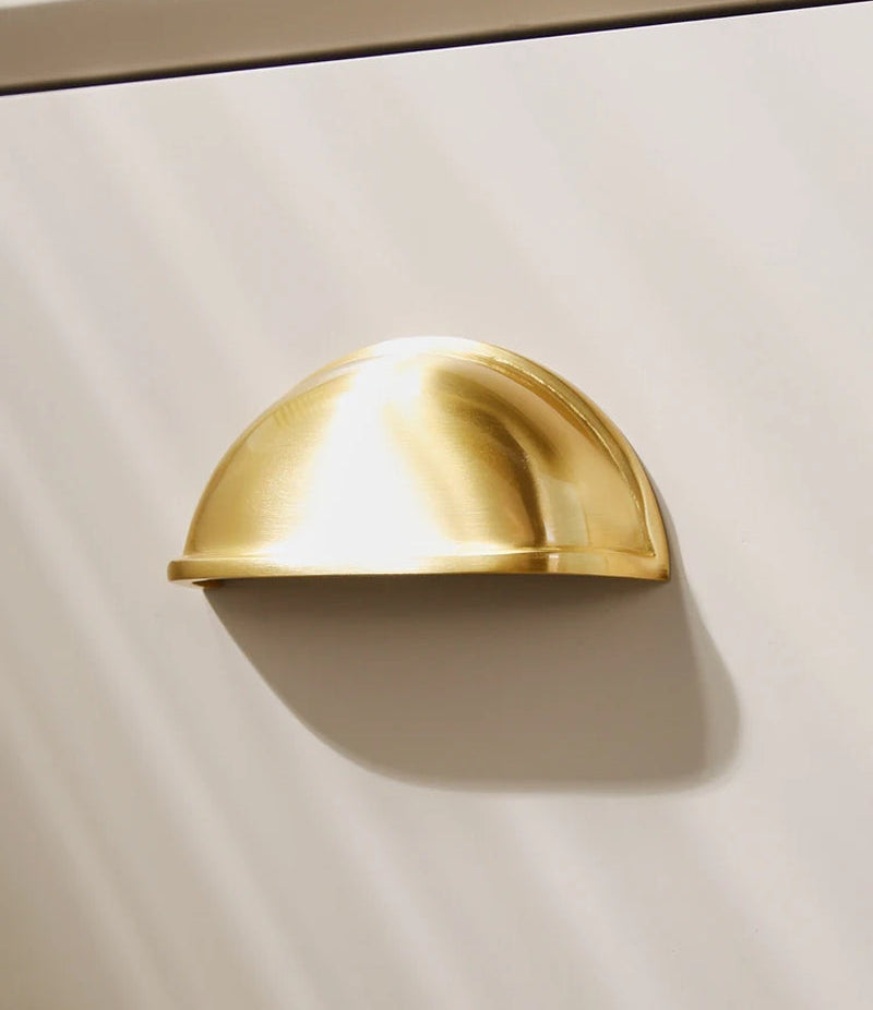 Gouden Shell Kastknop – Nordic Messing Meubelgreep voor Keuken & Kasten